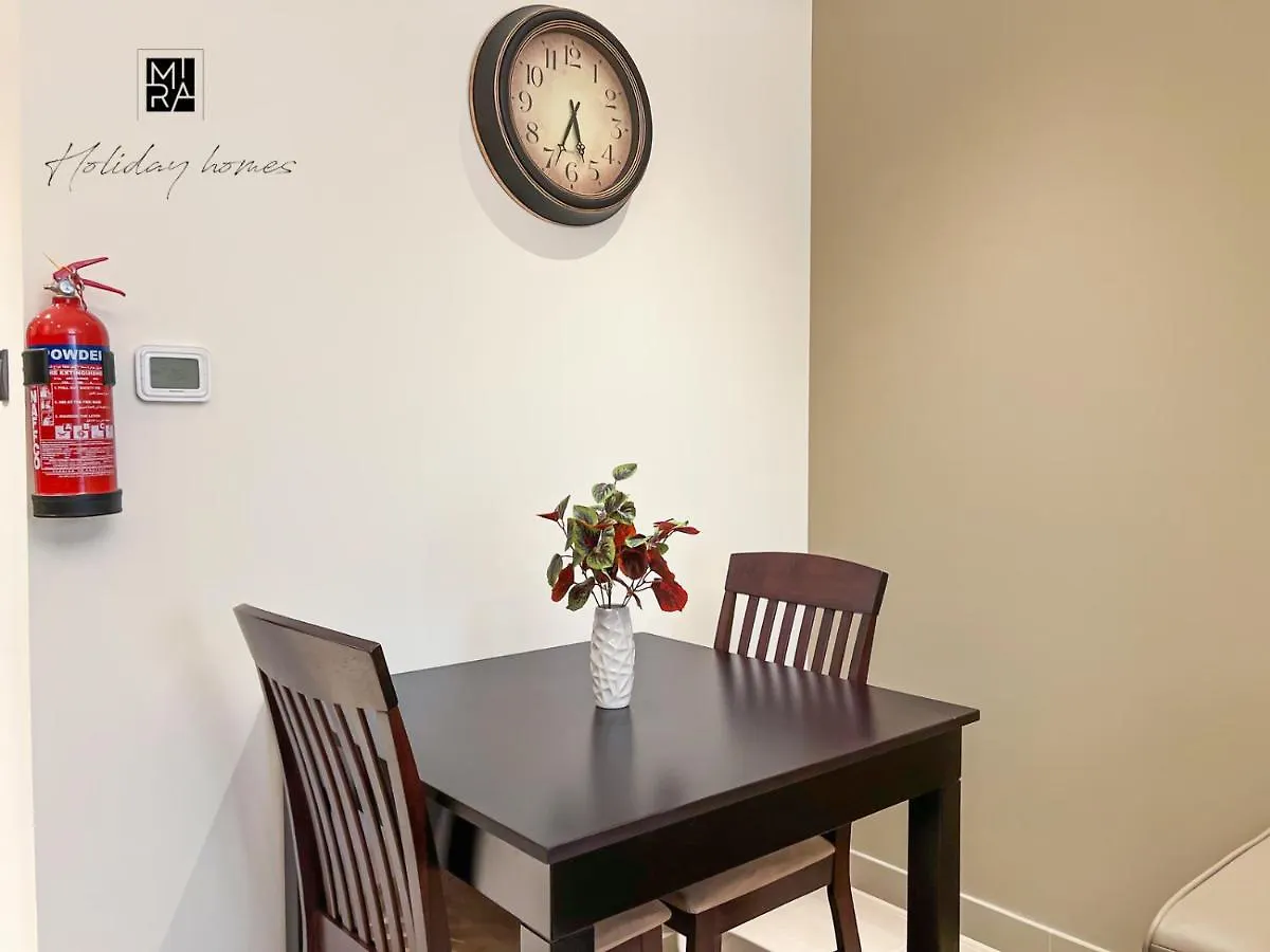 Mira Holiday Homes - Furnished Studio In Downtown Dubai